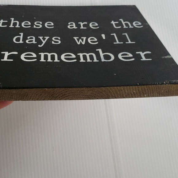 Handmade reclaimed wood sign - Picture 3 of 4